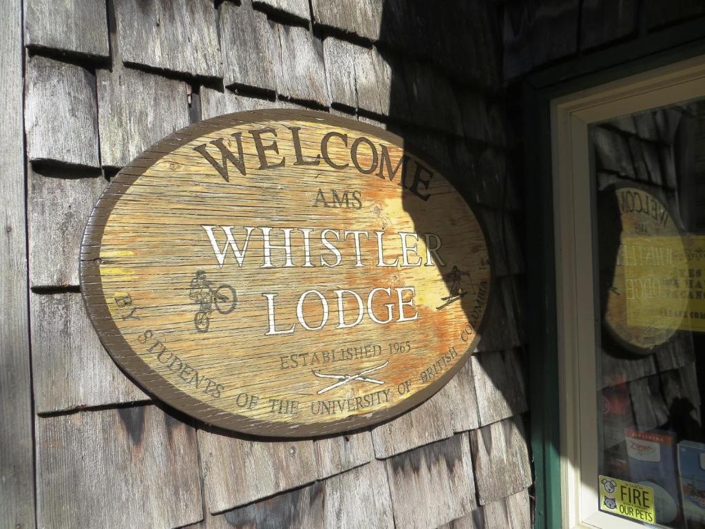 Ubc Whistler Lodge Bagian luar foto